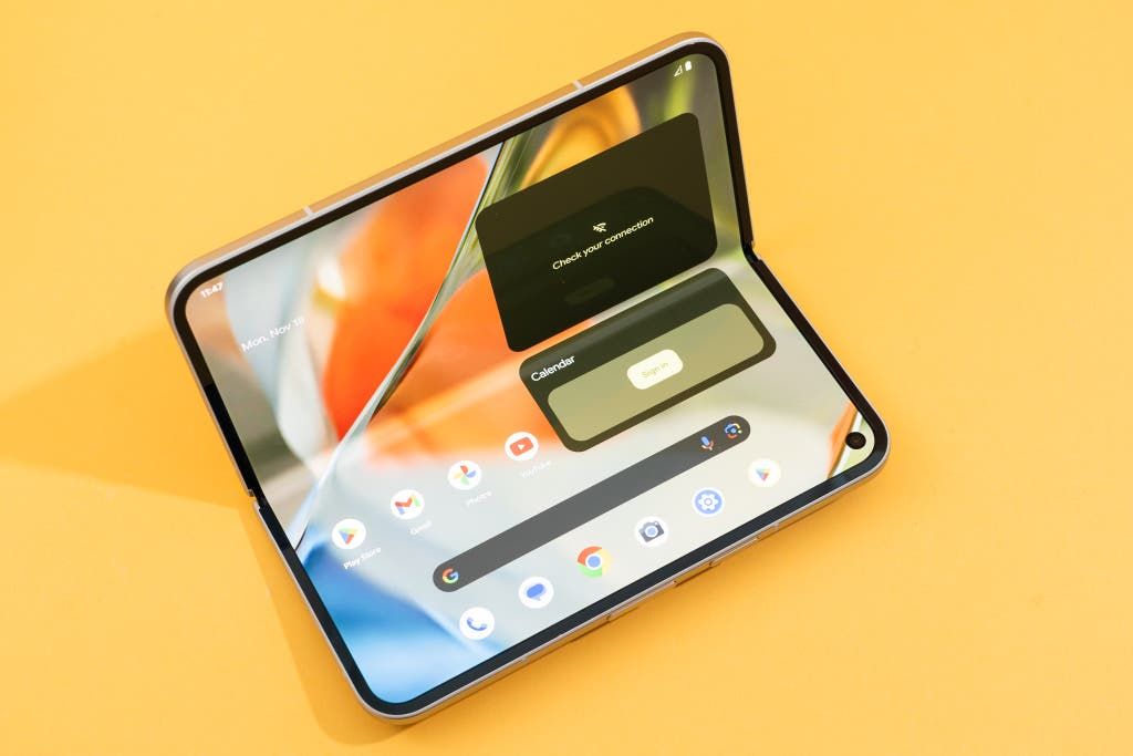 Foldable Phones: Are They Worth It?
